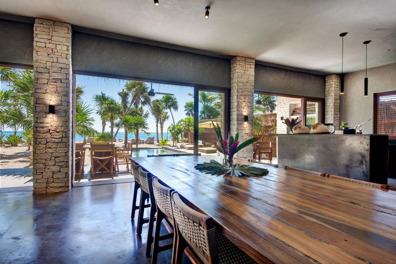 Beachfront Villa In Tankah Bay Tulum Exterior photo