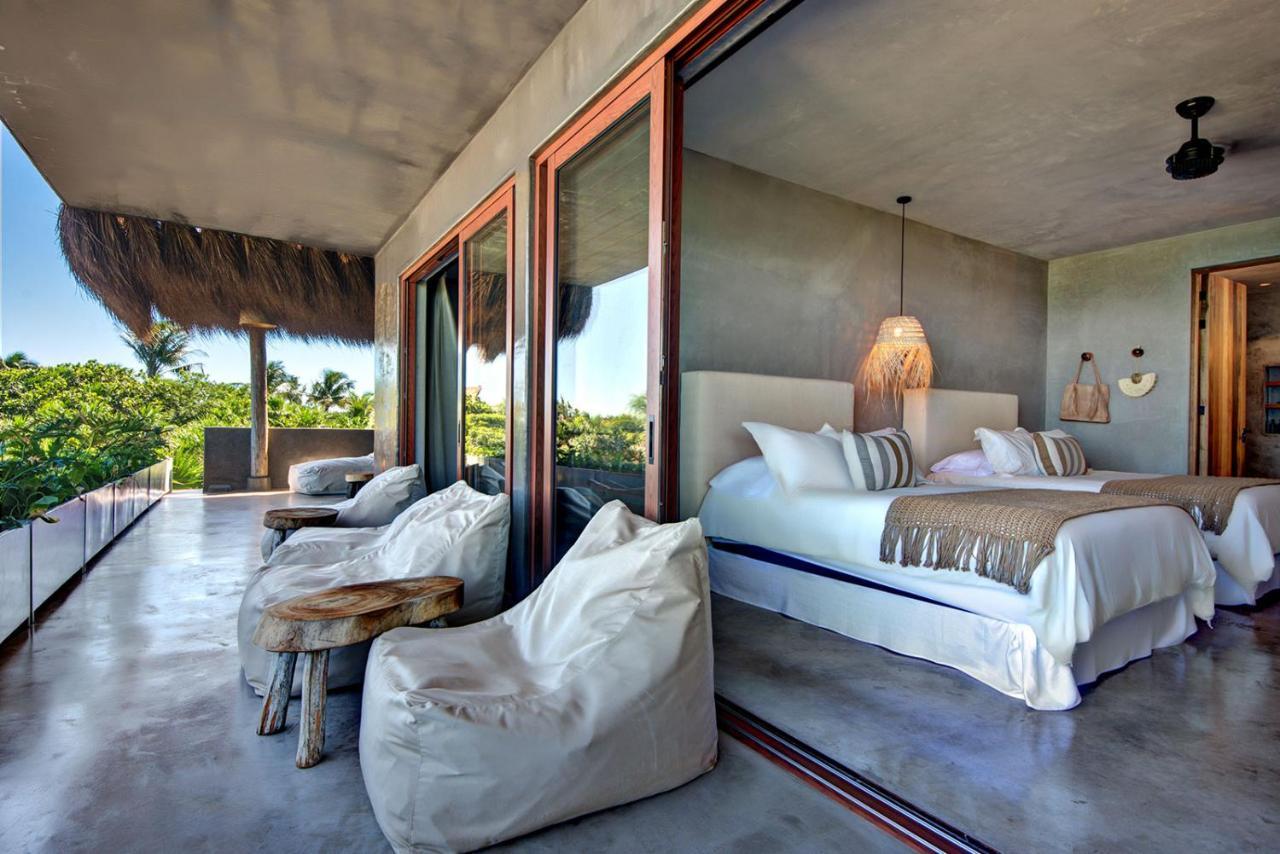Beachfront Villa In Tankah Bay Tulum Exterior photo
