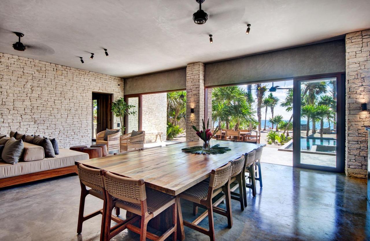 Beachfront Villa In Tankah Bay Tulum Exterior photo