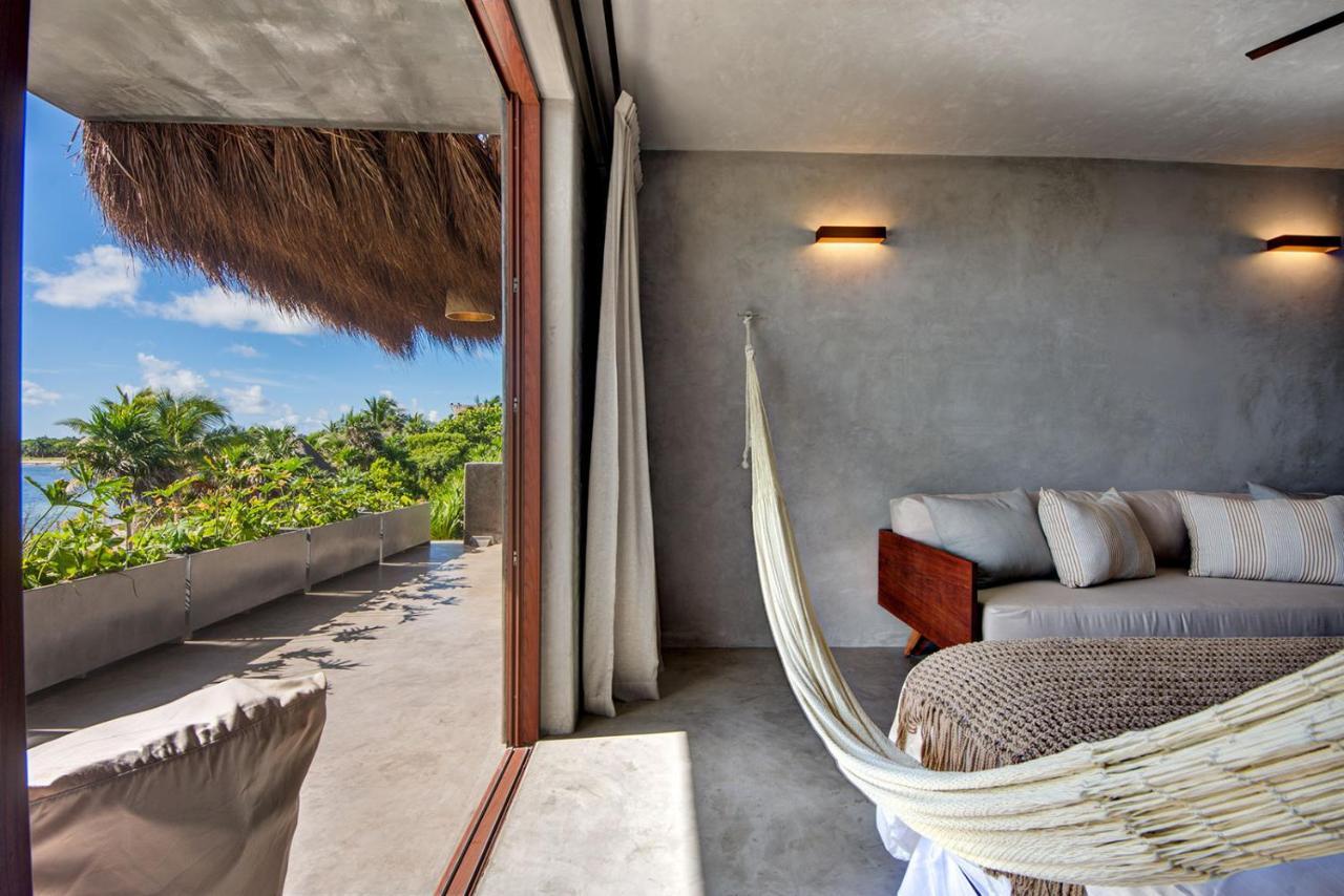 Beachfront Villa In Tankah Bay Tulum Exterior photo