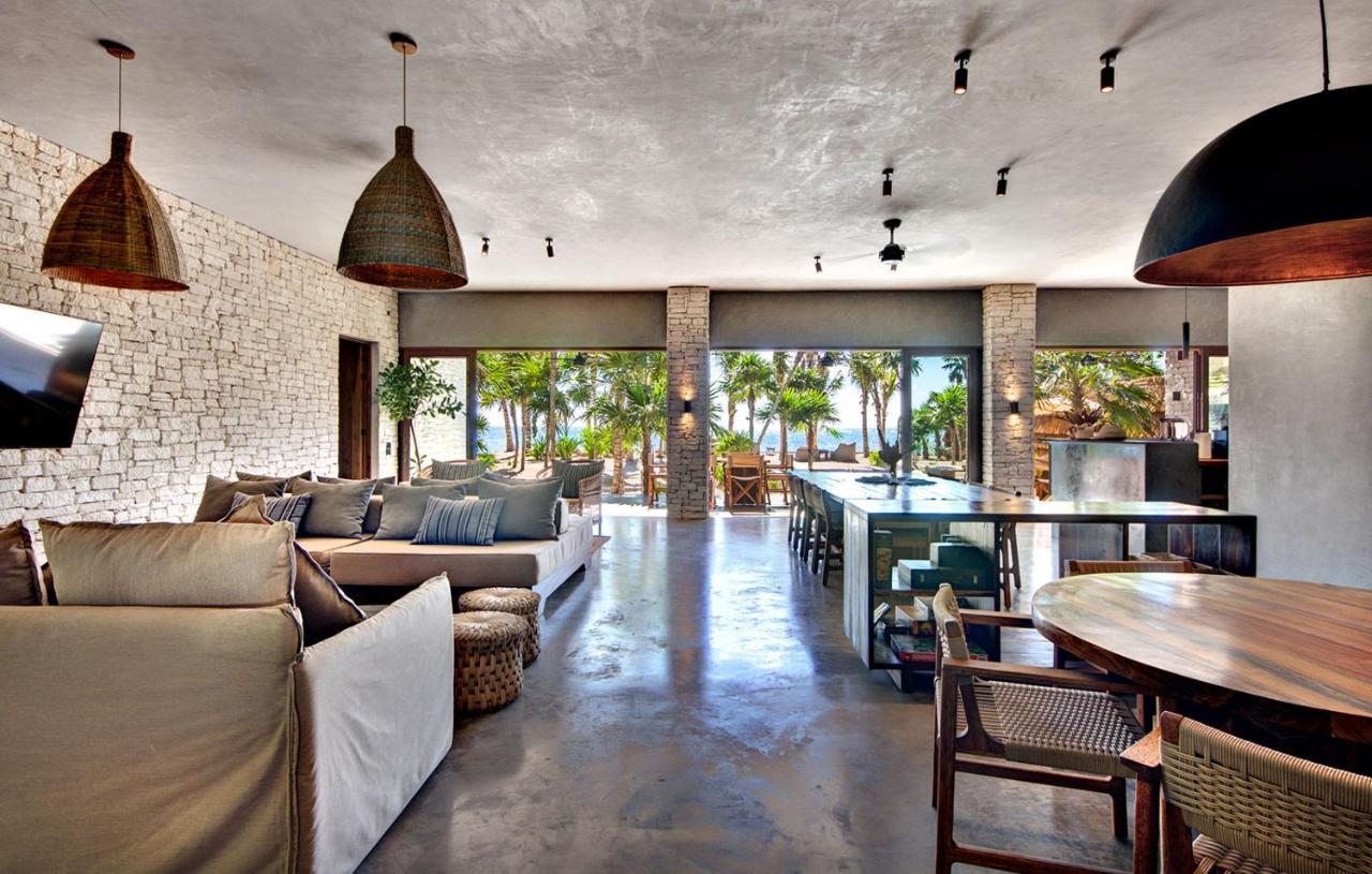 Beachfront Villa In Tankah Bay Tulum Exterior photo
